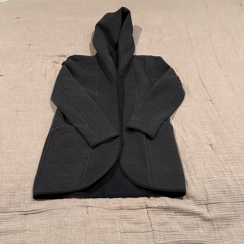 Lululemon Reversible jacket- SMALL